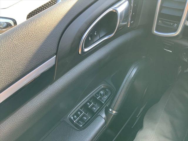 2012 Porsche Cayenne Tiptronic AWD 4dr SUV