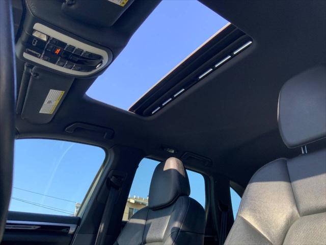2012 Porsche Cayenne Tiptronic AWD 4dr SUV