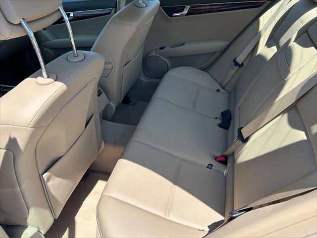 2009 Mercedes-Benz C-CLASS C 300 Sport