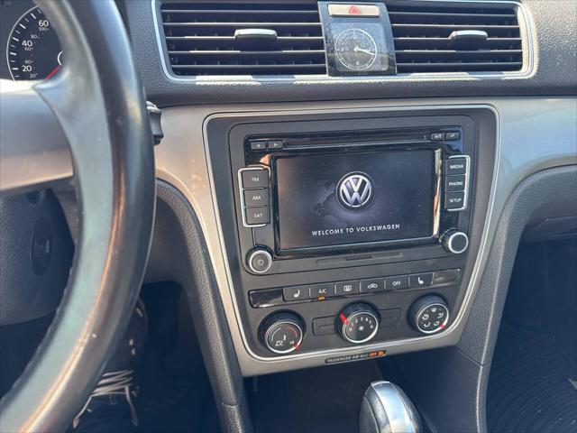 2015 Volkswagen Passat 1.8T Limited Edition