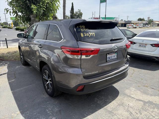 2019 Toyota Highlander LE