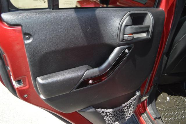 2012 Jeep Wrangler Unlimited Sahara