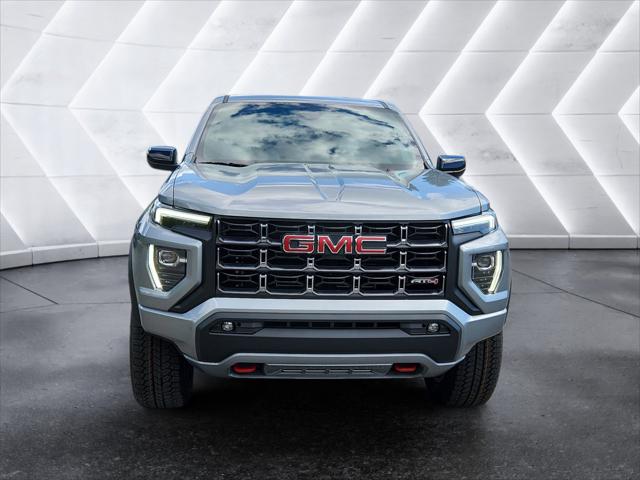 2026 GMC Canyon AT4, 4WD