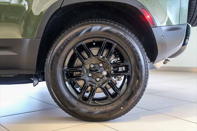 2026 Land Rover Defender P300 S