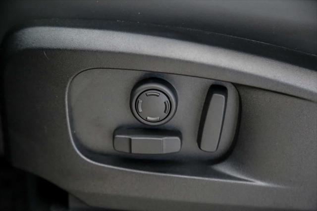 2026 Land Rover Defender P300 S