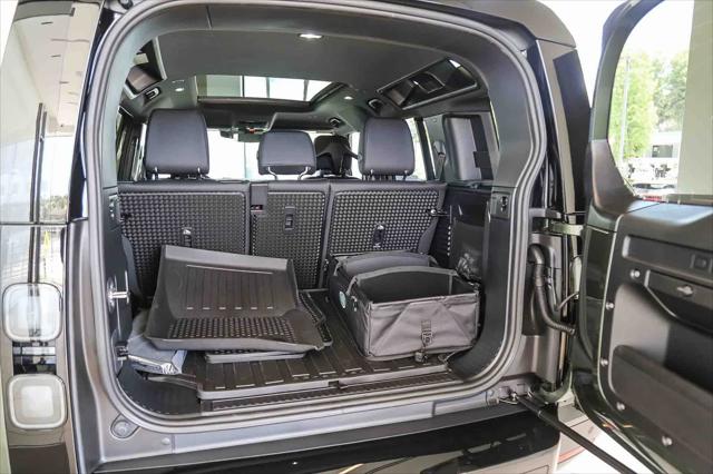 2026 Land Rover Defender P300 S