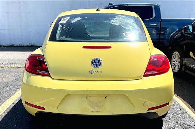2015 Volkswagen Beetle 1.8T Fleet Edition