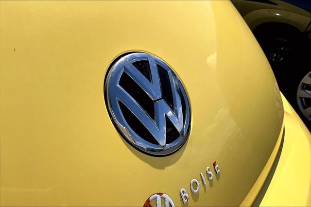 2015 Volkswagen Beetle 1.8T Fleet Edition