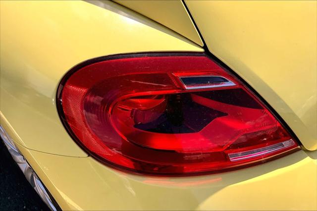 2015 Volkswagen Beetle 1.8T Fleet Edition