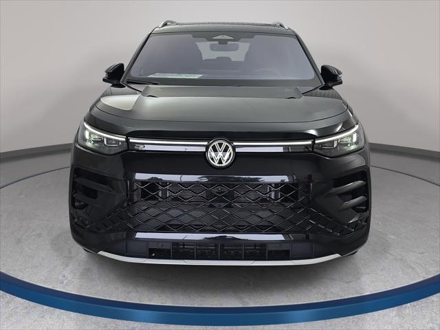 2026 Volkswagen Tiguan SEL R-Line Turbo