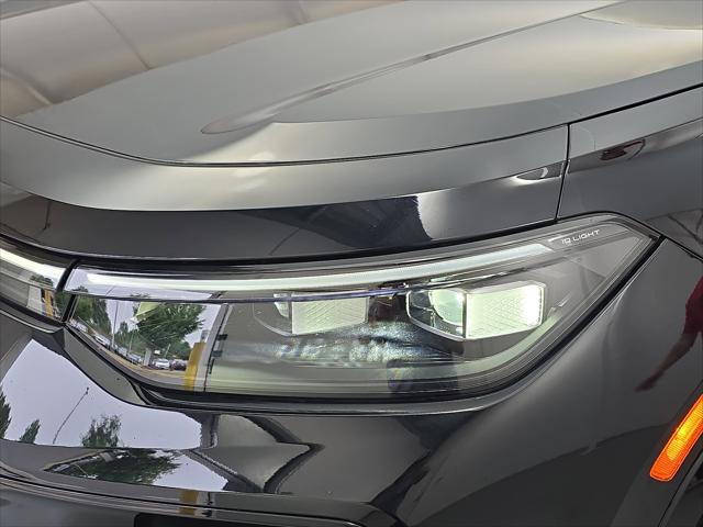 2026 Volkswagen Tiguan SEL R-Line Turbo