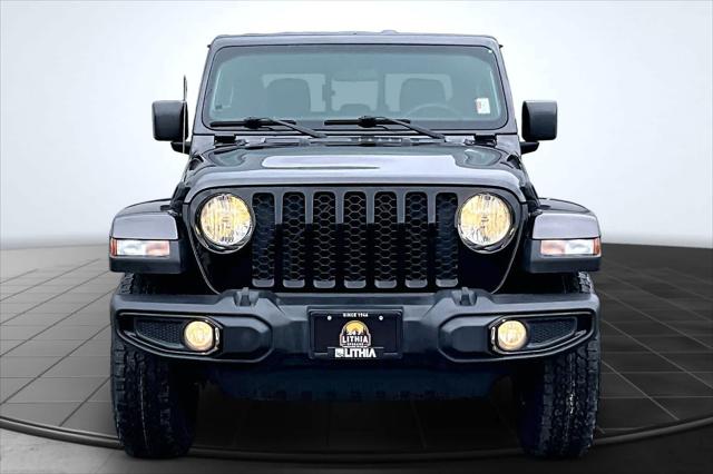 2022 Jeep Gladiator Sport