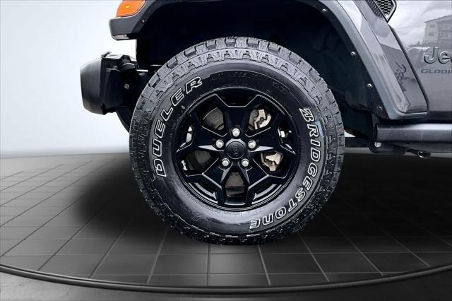2022 Jeep Gladiator Sport