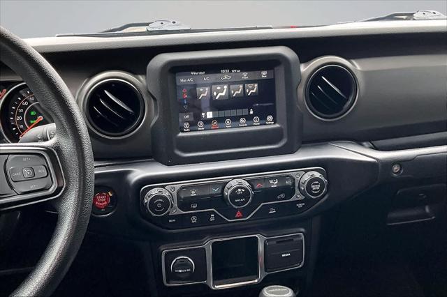 2022 Jeep Gladiator Sport