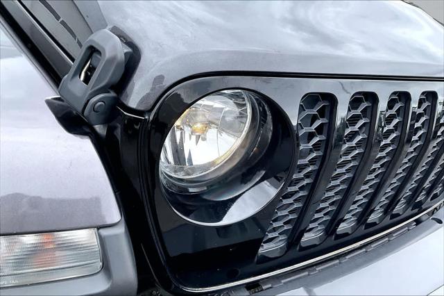 2022 Jeep Gladiator Sport