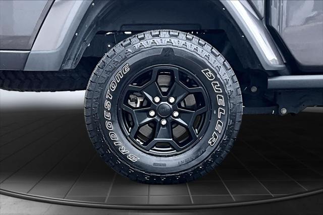 2022 Jeep Gladiator Sport