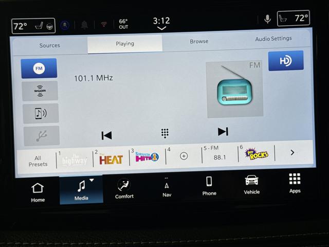 2027 Chrysler Pacifica Limited