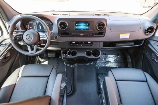 2024 Mercedes-Benz Sprinter 2500 Standard Roof 4-Cyl Diesel