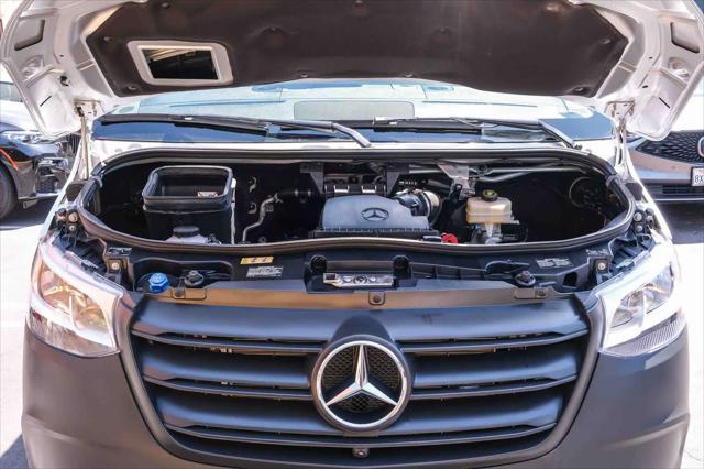 2024 Mercedes-Benz Sprinter 2500 Standard Roof 4-Cyl Diesel