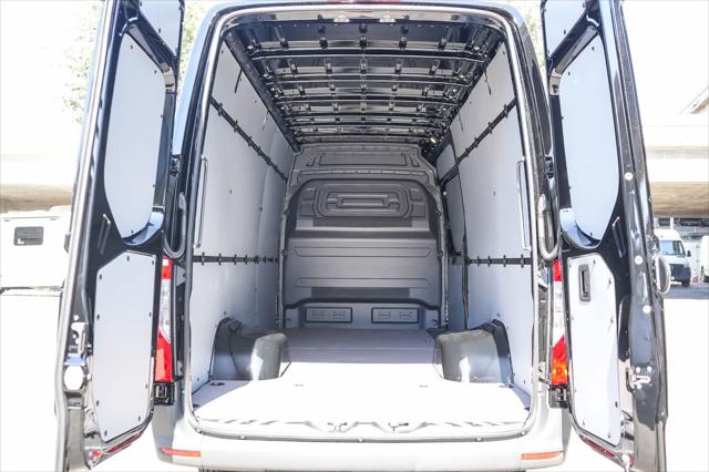 2026 Mercedes-Benz Sprinter 3500XD High Roof 4-Cyl Diesel HO