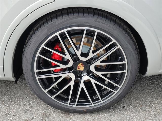 2026 Porsche Cayenne GTS
