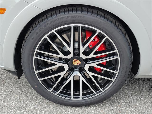 2026 Porsche Cayenne GTS