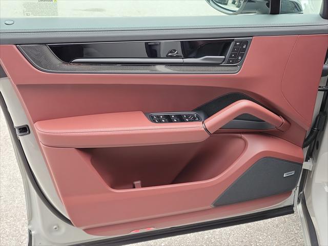 2026 Porsche Cayenne GTS