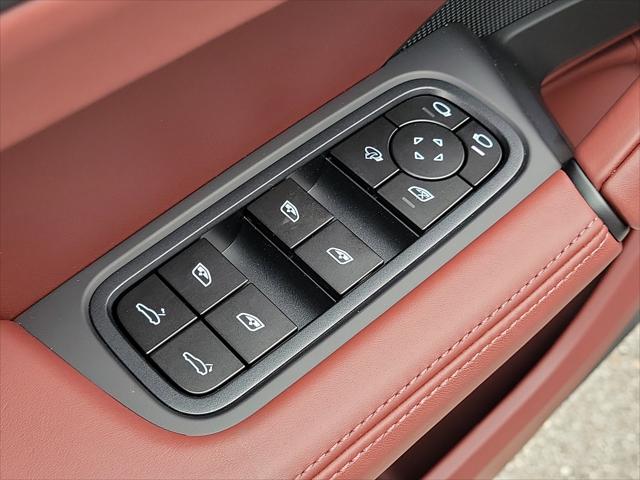2026 Porsche Cayenne GTS
