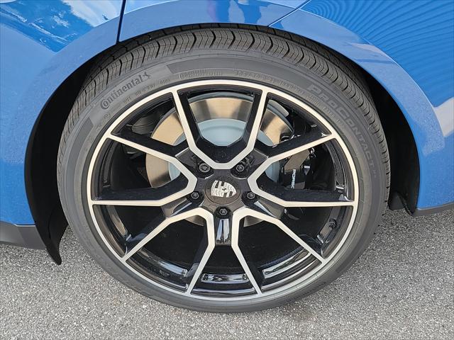 2026 Porsche Taycan 4