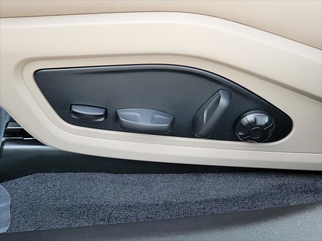 2026 Porsche Taycan 4