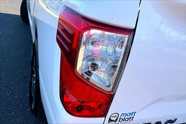 2024 Nissan Titan Crew Cab SV 4x4