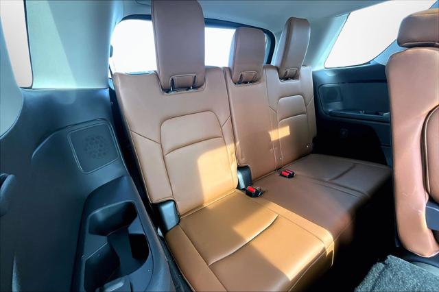 2025 Nissan Pathfinder Platinum 4WD