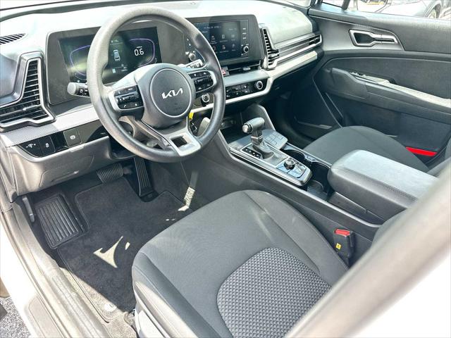 2025 Kia Sportage LX