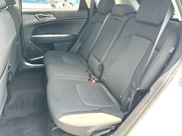 2025 Kia Sportage LX
