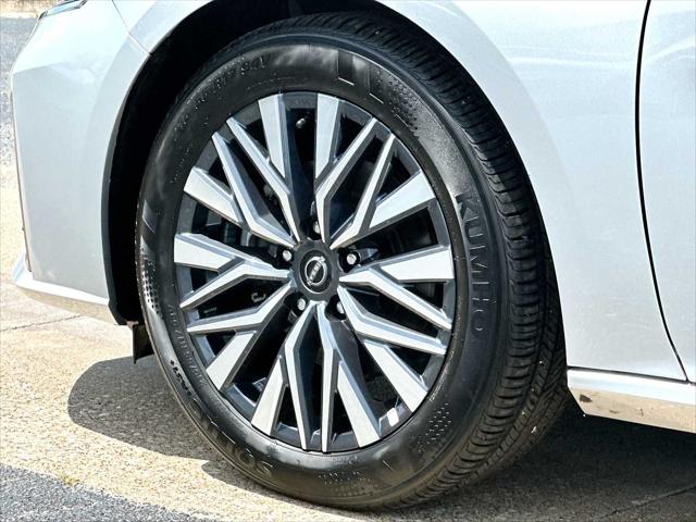 2026 Nissan Altima SV FWD