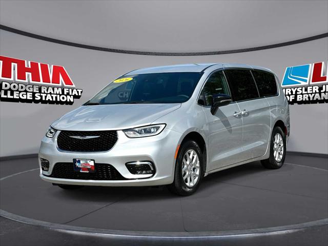 2026 Chrysler Pacifica Select for sale in Bryan, TX
