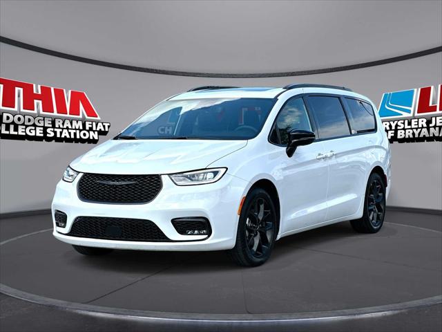 2025 Chrysler Pacifica Limited for sale in Bryan, TX