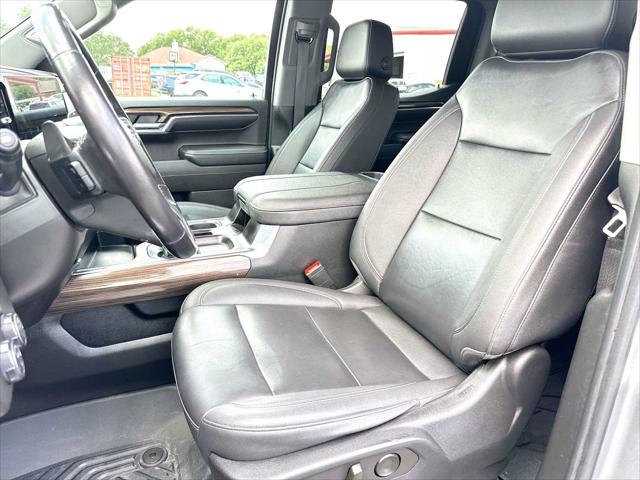 2023 Chevrolet Silverado 1500 4WD Crew Cab Short Bed RST