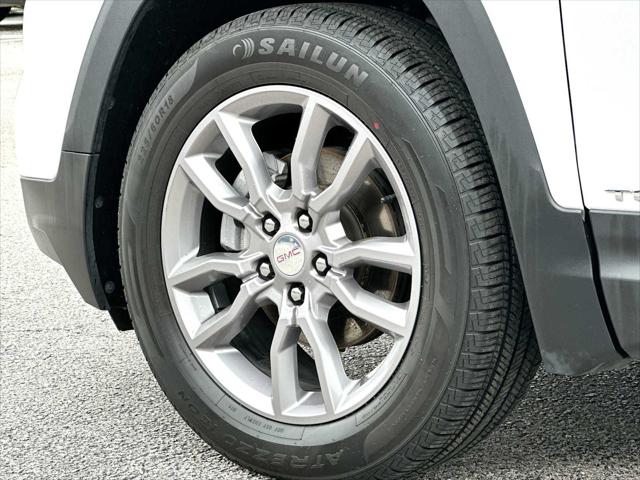 2024 GMC Terrain AWD SLT