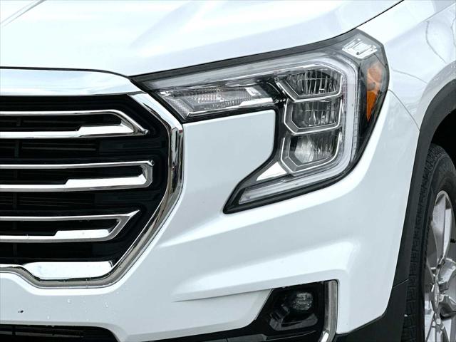 2024 GMC Terrain AWD SLT