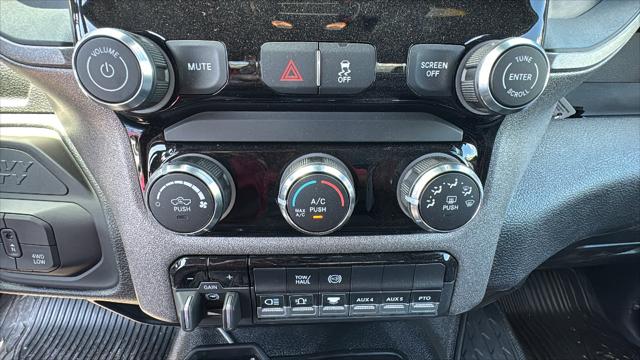 2026 Ram 5500 Tradesman/Big Horn