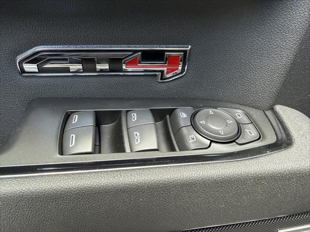 2026 GMC Sierra 1500 Crew Cab, Short Bed, AT4, 4WD