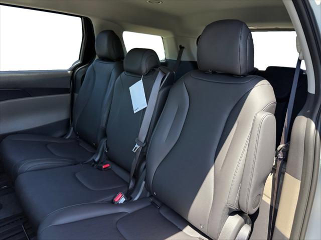 2026 Kia Carnival MPV LXS
