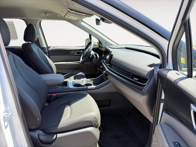 2026 Kia Carnival MPV LXS