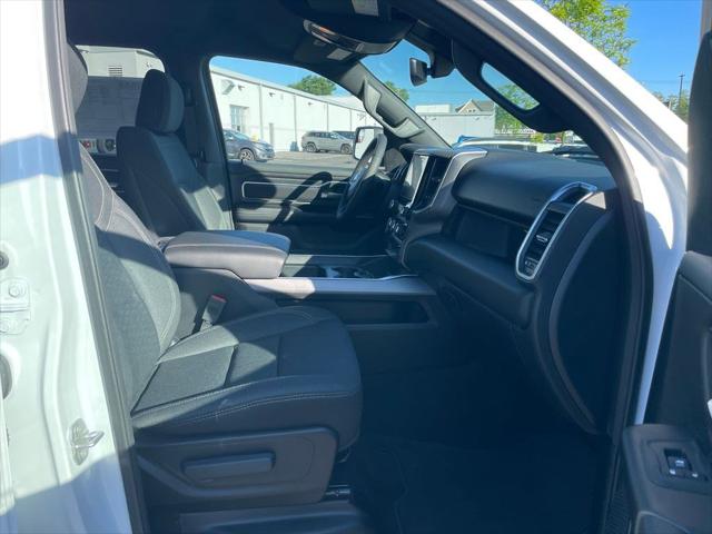 2025 Ram 1500 Big Horn Crew Cab 4x4 5'7" Box