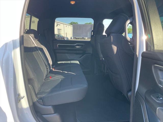 2025 Ram 1500 Big Horn Crew Cab 4x4 5'7" Box