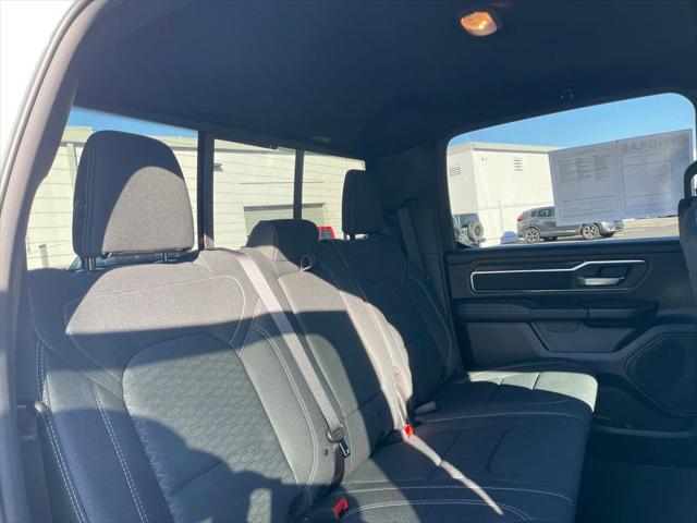 2025 Ram 1500 Big Horn Crew Cab 4x4 5'7" Box
