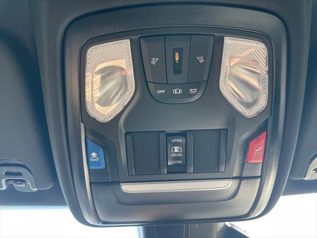 2025 Ram 1500 Big Horn Crew Cab 4x4 5'7" Box