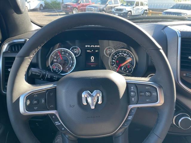 2025 Ram 1500 Big Horn Crew Cab 4x4 5'7" Box