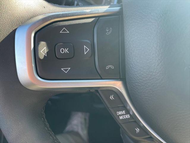2025 Ram 1500 Big Horn Crew Cab 4x4 5'7" Box